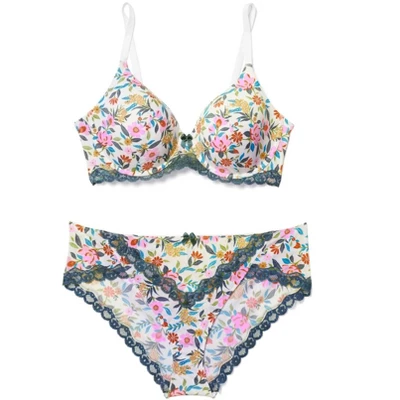 Adore Me Women's Full Coverage Bra 3 Adore Me Women's Full Coverage Bra - Image 3